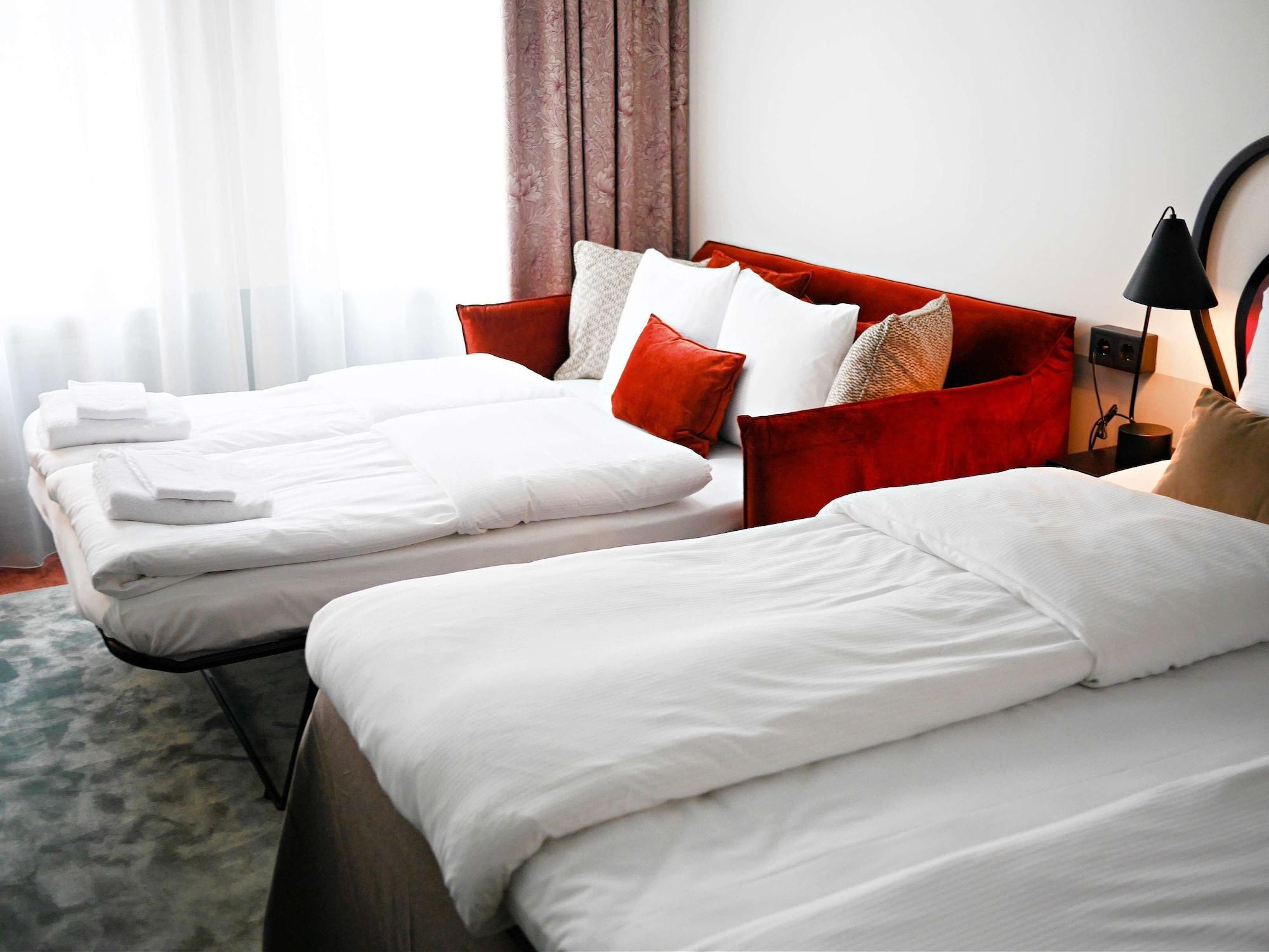 Hotel Gio; BW Signature Collection Solna Ngoại thất bức ảnh